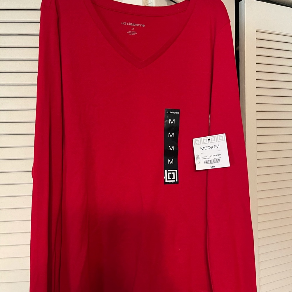 NWT Liz Claiborne l/s tee